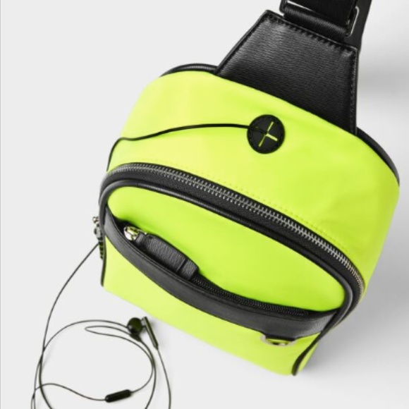 ZARA One-Shoulder Sports Backpack Neon Yellow NWOT - Picture 5 of 5